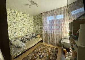 4-к квартира, вторичка, 61м2, 5/5 этаж