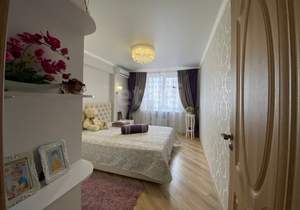 3-к квартира, вторичка, 88м2, 10/10 этаж