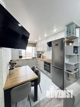 3-к квартира, вторичка, 62м2, 4/14 этаж