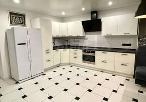 2-к квартира, вторичка, 52м2, 9/18 этаж