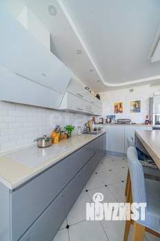 2-к квартира, вторичка, 68м2, 19/25 этаж