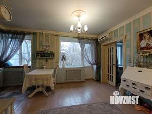 4-к квартира, вторичка, 70м2, 2/5 этаж