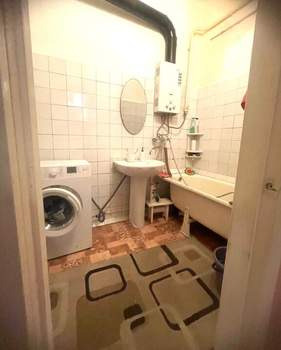 2-к квартира, вторичка, 62м2, 3/4 этаж