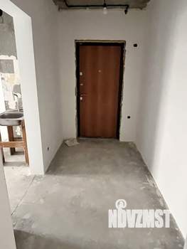 2-к квартира, вторичка, 60м2, 1/12 этаж