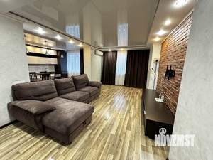 3-к квартира, вторичка, 100м2, 2/18 этаж