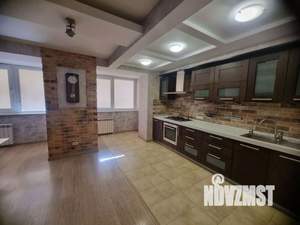 3-к квартира, вторичка, 84м2, 10/10 этаж