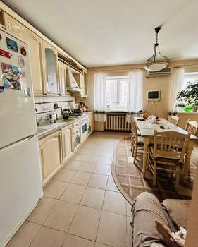 4-к квартира, вторичка, 158м2, 4/5 этаж