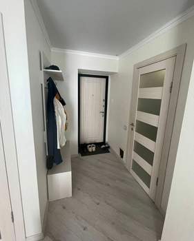 Студия квартира, вторичка, 37м2, 3/10 этаж