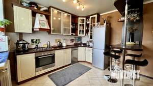 4-к квартира, вторичка, 73м2, 8/10 этаж