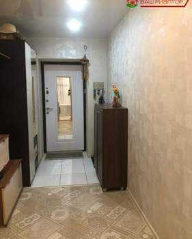 2-к квартира, вторичка, 65м2, 1/10 этаж