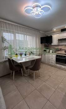 3-к квартира, вторичка, 88м2, 12/23 этаж
