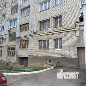 3-к квартира, вторичка, 60м2, 1/9 этаж