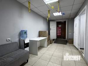 2-к квартира, вторичка, 75м2, 1/10 этаж