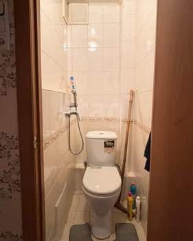 3-к квартира, вторичка, 65м2, 1/9 этаж