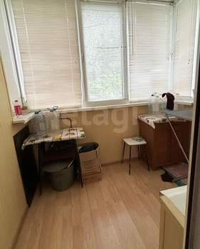 3-к квартира, вторичка, 65м2, 1/9 этаж
