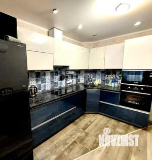 2-к квартира, вторичка, 65м2, 8/25 этаж