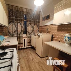 3-к квартира, вторичка, 60м2, 9/9 этаж