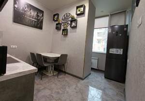 2-к квартира, вторичка, 43м2, 1/19 этаж