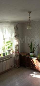 2-к квартира, вторичка, 62м2, 1/10 этаж