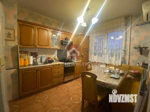 3-к квартира, вторичка, 72м2, 8/9 этаж