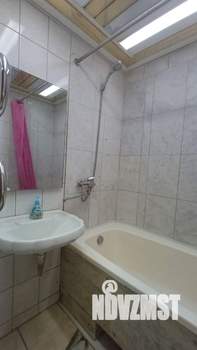 3-к квартира, вторичка, 64м2, 10/10 этаж