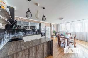 3-к квартира, вторичка, 115м2, 5/25 этаж