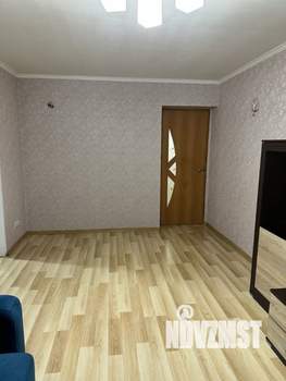 2-к квартира, вторичка, 49м2, 1/5 этаж