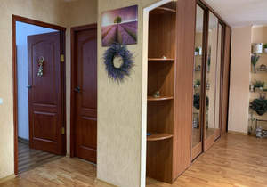 4-к квартира, вторичка, 89м2, 2/9 этаж