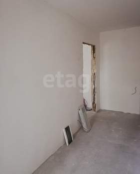 2-к квартира, вторичка, 52м2, 1/9 этаж