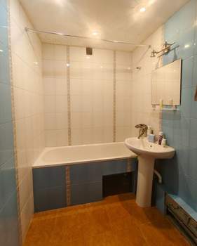 2-к квартира, вторичка, 56м2, 9/10 этаж