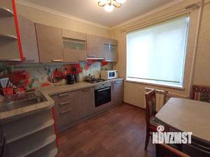 3-к квартира, вторичка, 64м2, 9/10 этаж