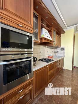 3-к квартира, вторичка, 140м2, 11/13 этаж