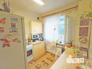 2-к квартира, вторичка, 42м2, 1/5 этаж