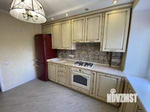 4-к квартира, вторичка, 76м2, 8/9 этаж