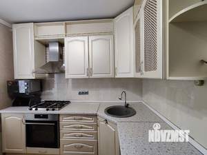 2-к квартира, вторичка, 61м2, 1/5 этаж