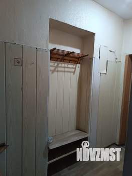 2-к квартира, вторичка, 42м2, 4/4 этаж