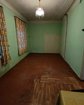 2-к квартира, вторичка, 32м2, 1/3 этаж