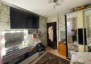 4-к квартира, вторичка, 61м2, 5/5 этаж