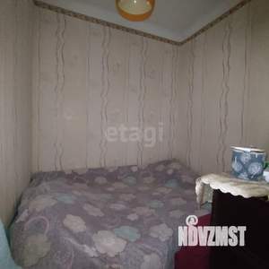 2-к квартира, вторичка, 42м2, 1/4 этаж