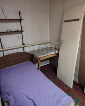2-к квартира, вторичка, 40м2, 1/1 этаж