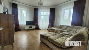 2-к квартира, вторичка, 68м2, 4/4 этаж