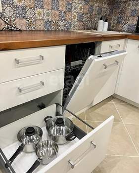 2-к квартира, вторичка, 58м2, 1/14 этаж