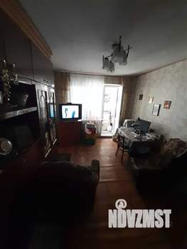 3-к квартира, вторичка, 56м2, 8/9 этаж