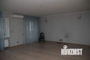 4-к квартира, вторичка, 205м2, 4/5 этаж