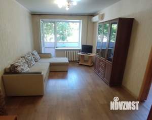 3-к квартира, вторичка, 52м2, 3/5 этаж
