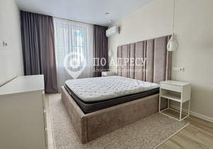 2-к квартира, вторичка, 67м2, 8/18 этаж