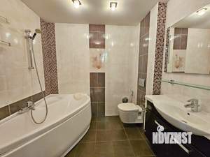 2-к квартира, вторичка, 67м2, 10/10 этаж