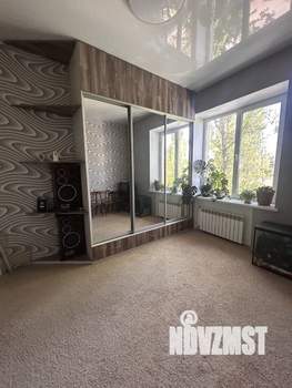 4-к квартира, вторичка, 103м2, 3/3 этаж