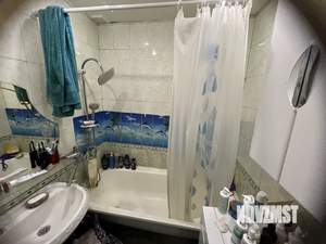 3-к квартира, вторичка, 61м2, 9/9 этаж