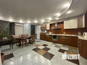 4-к квартира, вторичка, 153м2, 8/10 этаж